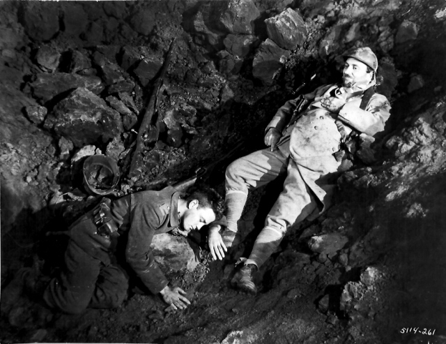 All_Quiet_On_the_Western_Front.jpg