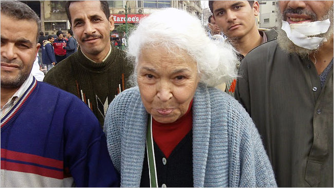 Nawal_El_Saadawi_Tahrir.jpg