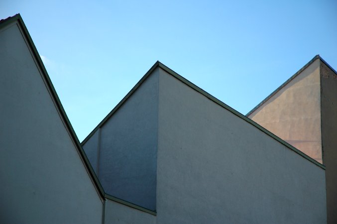 BerlinMittegables.jpg