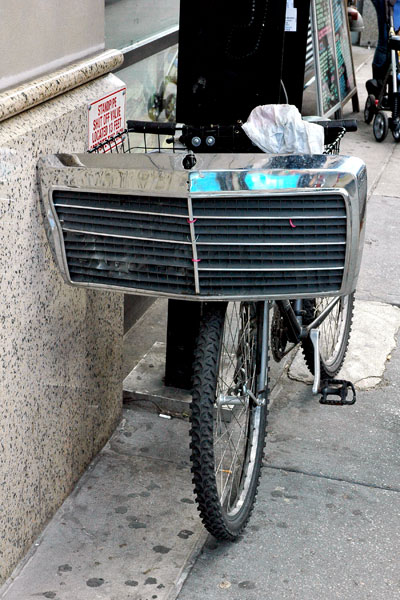 Mercedes_bike.jpg