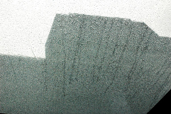New_Museum_facade_rain.jpg