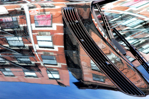 apartment_car.jpg