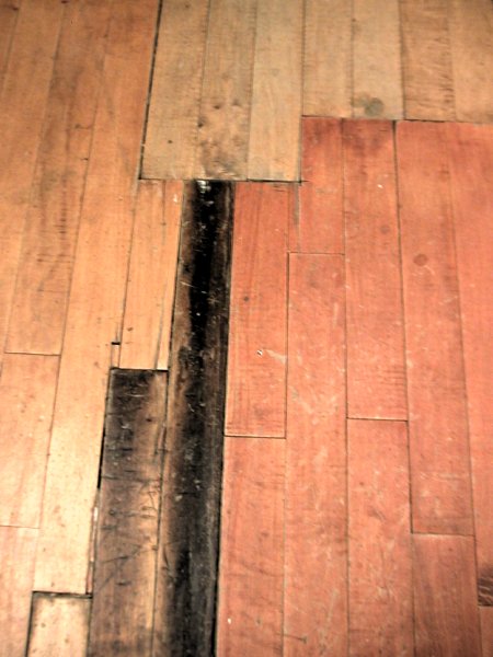 galleryhallfloor2.jpg