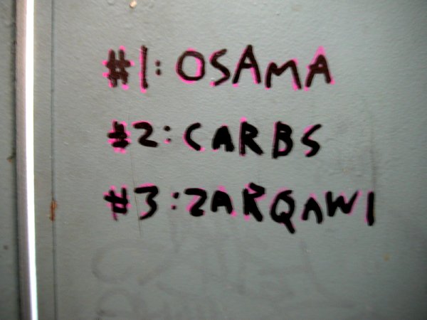 grafitti526bldg.jpg