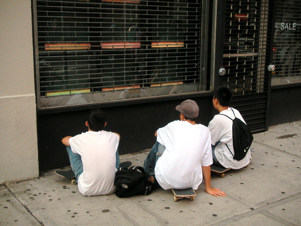 skateboarders3.JPG